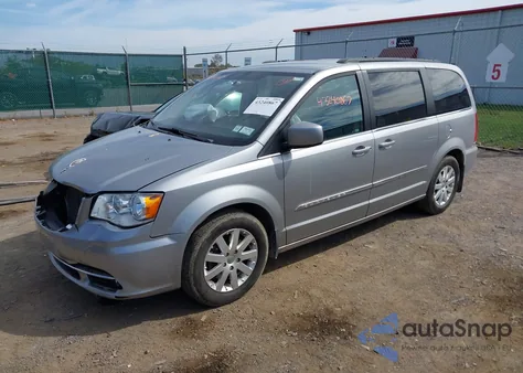 2016 Chrysler Town & Country Touring from USA, damaged, VIN 2C4RC1BG9GR281536